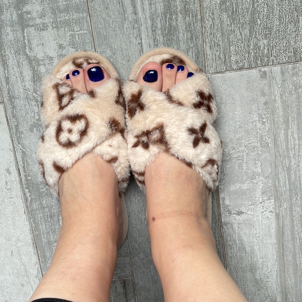 Faux Fur Home Women’s Slippers Used Winter Slippers Plush View 5